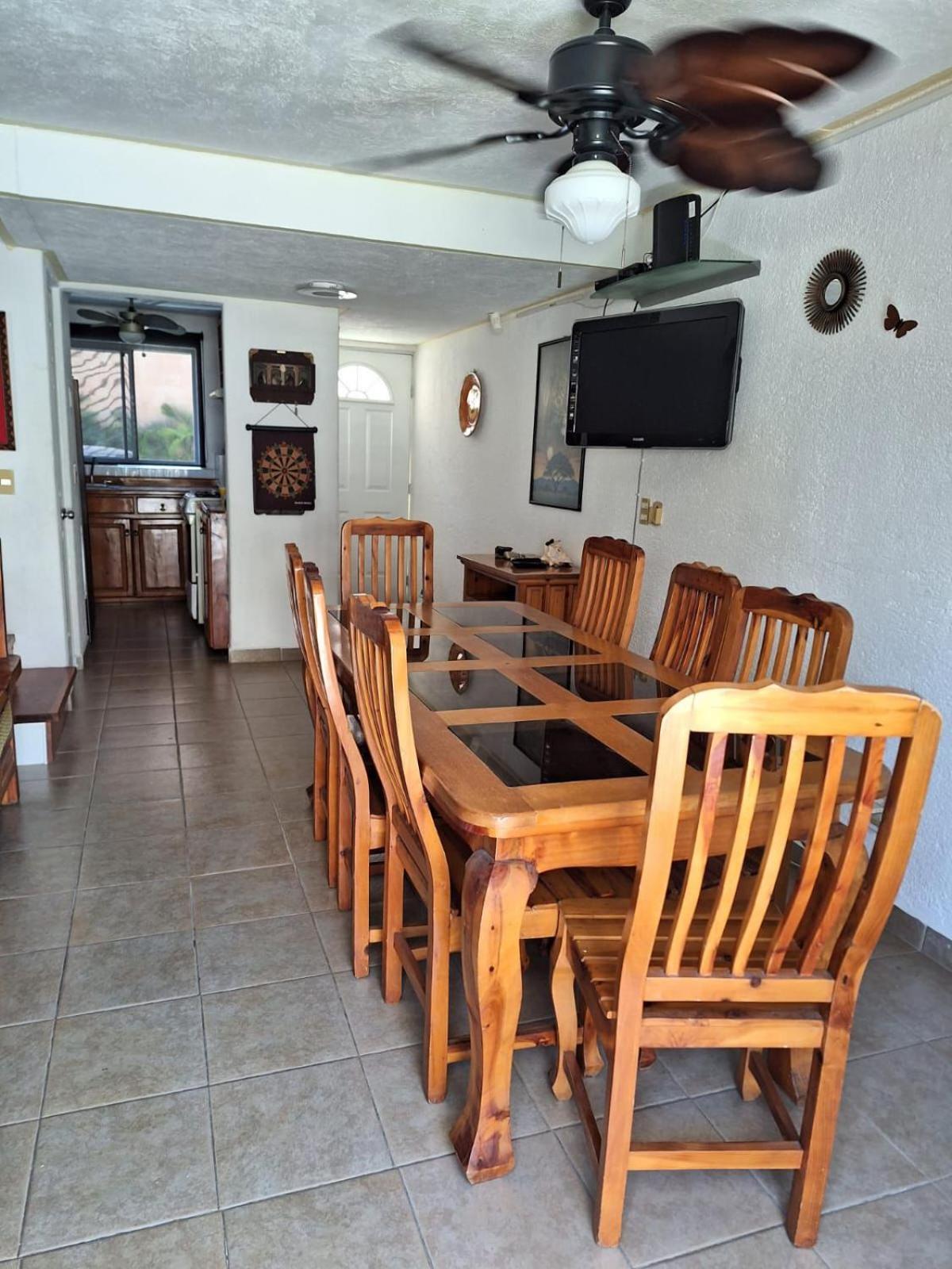 Case de vacanță La Palma Diamante 3br
